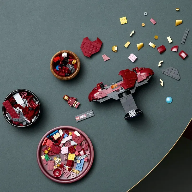 Jucarii, Copii si Bebe - Jucarii si jocuri - Seturi de constructie si cuburi - Seturi de constructie - Lego Super Heroes Bust Iron Man 76327 - Infinity.ro