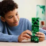 Jucarii, Copii si Bebe - Jucarii si jocuri - Seturi de constructie si cuburi - Seturi de constructie - Lego Minecraft Creeper 21276 - Infinity.ro