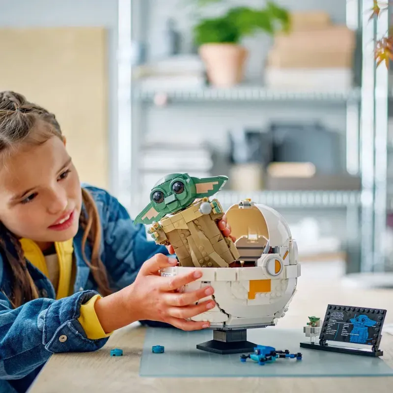 Jucarii, Copii si Bebe - Jucarii si jocuri - Seturi de constructie si cuburi - Seturi de constructie - Lego Star Wars Tm Grogu Cu Landoul Planor 75403 - Infinity.ro