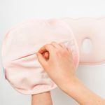 Jucarii, Copii si Bebe - Maternitate - Accesorii alaptare - Perna bebelusi cu 2 huse contra plagiocefaliei pentru formarea capului, Roz - Infinity.ro