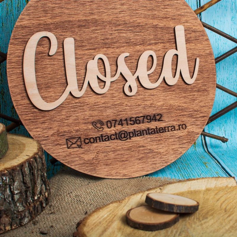 Casa si Gradina - Gradina si terasa - Decoratiuni exterior - Ornamente gradina - Semn de Usa cu Doua Fete din lemn HH1597 Personalizat Deschis Inchis 25 cm - Infinity.ro