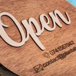 Casa si Gradina - Gradina si terasa - Decoratiuni exterior - Ornamente gradina - Semn de Usa cu Doua Fete din lemn HH1597 Personalizat Deschis Inchis 25 cm - Infinity.ro