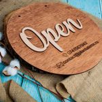 Casa si Gradina - Gradina si terasa - Decoratiuni exterior - Ornamente gradina - Semn de Usa cu Doua Fete din lemn HH1597 Personalizat Deschis Inchis 25 cm - Infinity.ro