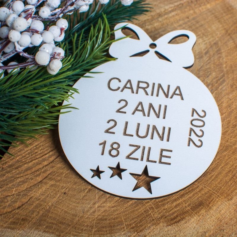 Casa si Gradina - Decoratiuni - Decoratiuni de sezon - Glob de Craciun cu Detaliile Copilului HH1629 din Lemn Model Stele - Infinity.ro