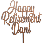 Casa si Gradina - Decoratiuni - Decoratiuni petrecere - Accesorii pentru petrecere - Topper din Lemn HHH1598 Personalizat Aniversare Pensie - 25 x 27 cm - Infinity.ro