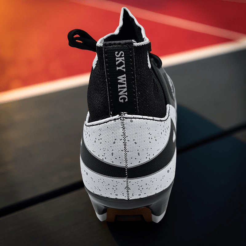 Sport si Outdoor - Echipament Sportiv - Incaltaminte sport - Pantofi sport - Ghete de fotbal Sky Wing C9838, cu glezniera si crampoane, pentru iarba sau sintetic 38 negru - Infinity.ro