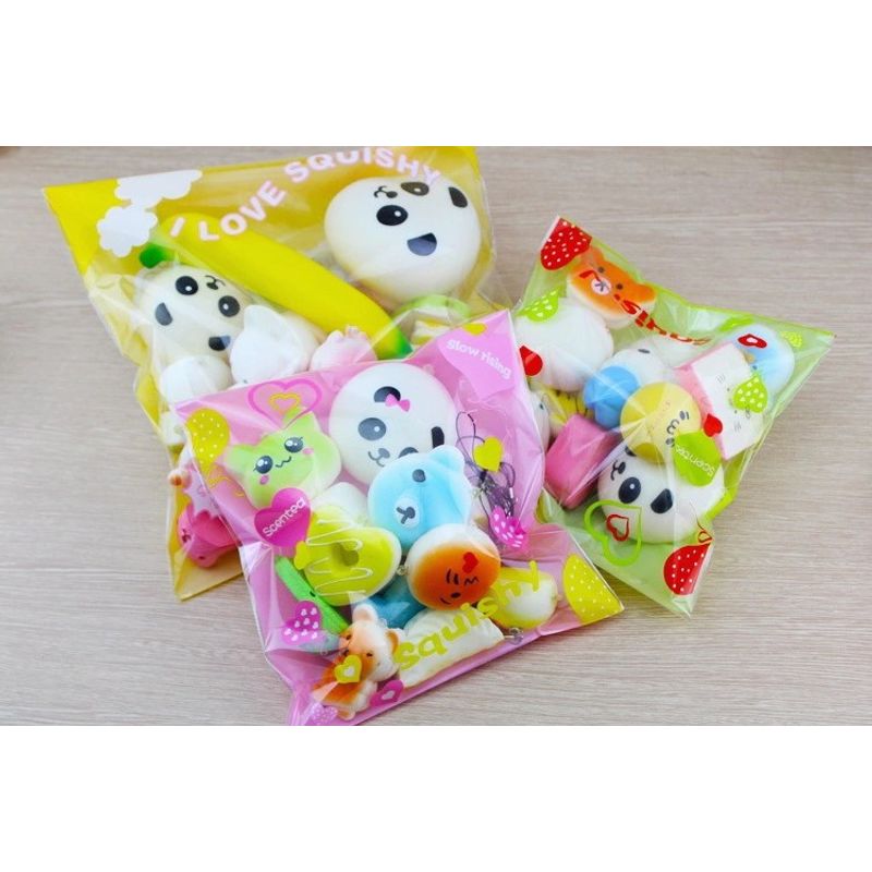 Jucarii, Copii si Bebe - Jucarii si jocuri - Jucarii & jocuri educative - Jucarii interactive - Pachet 30 piese , jucarii Squishy breloc cu revenire lenta - Infinity.ro