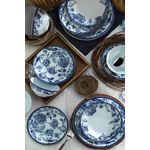 Casa si Gradina - Bucatarie si vesela - Vesela si tacamuri - Servicii de masa - Set de masa 24 piese, Hermia, portelan, albastru si alb - Infinity.ro