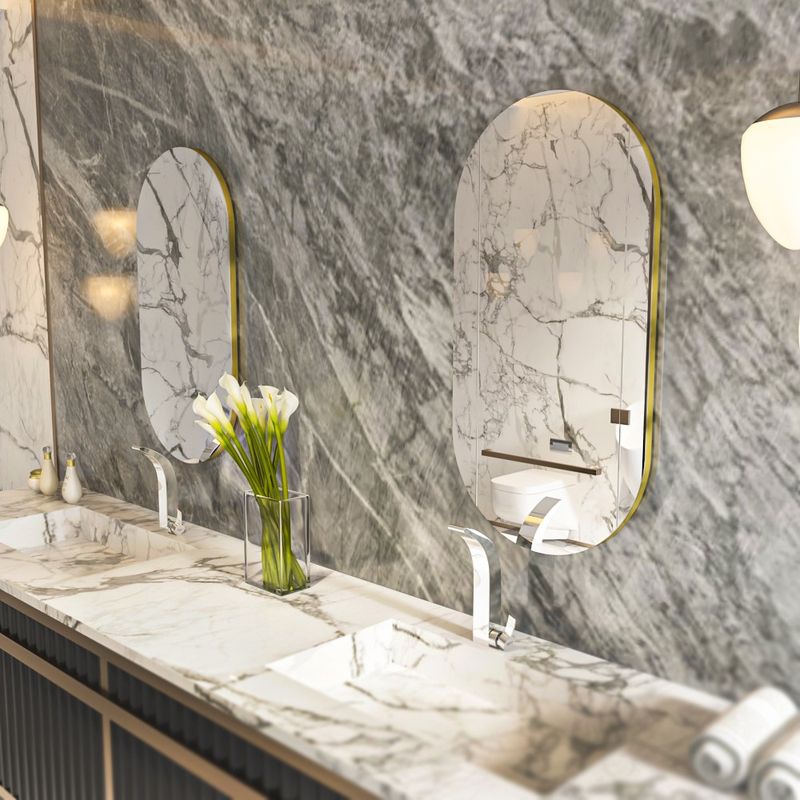 Casa si Gradina - Mobilier - Mobilier baie - Oglinzi baie - Oglinda baie, Hanah Home, mdf, transparent auriu, 45x85x2.2 cm - Infinity.ro