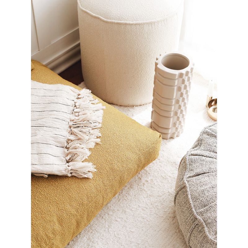 Casa si Gradina - Textile si covoare - Perne si pilote - Perne decorative - Perna decorativa, Hanah Home, teddy, mustar, 70x27x70 cm - Infinity.ro