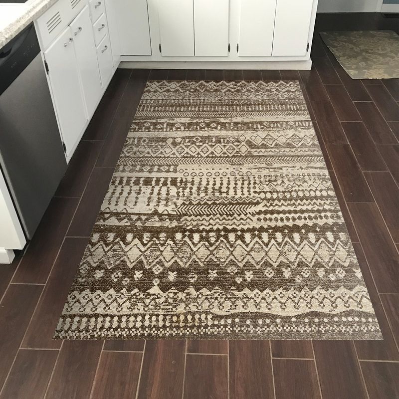 Casa si Gradina - Textile si covoare - Covoare - Covoare casa - Covor, Conceptum Hypnose, maro, 120x180 cm, 100% poliester, antiderapant, lavabil la masina, 955ANR3799 - Infinity.ro