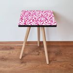 Casa si Gradina - Mobilier - Mese si birouri - Masute de cafea - Masa laterala, Hanah Home, mdf, fucsia si alb, 35x35x42 cm - Infinity.ro