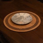 Casa si Gradina - Bucatarie si vesela - Organizare si depozitare bucatarie - Suporturi tacamuri si vase - Set covorase masa, Hermia, lemn, nuc, 36x36 cm, 6 piese - Infinity.ro