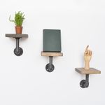 Casa si Gradina - Mobilier - Biblioteci si rafturi - Rafturi - Raft cu tevi, Hanah Home, lemn de molid si metal, negru si nuc, 15x15x15 cm - Infinity.ro