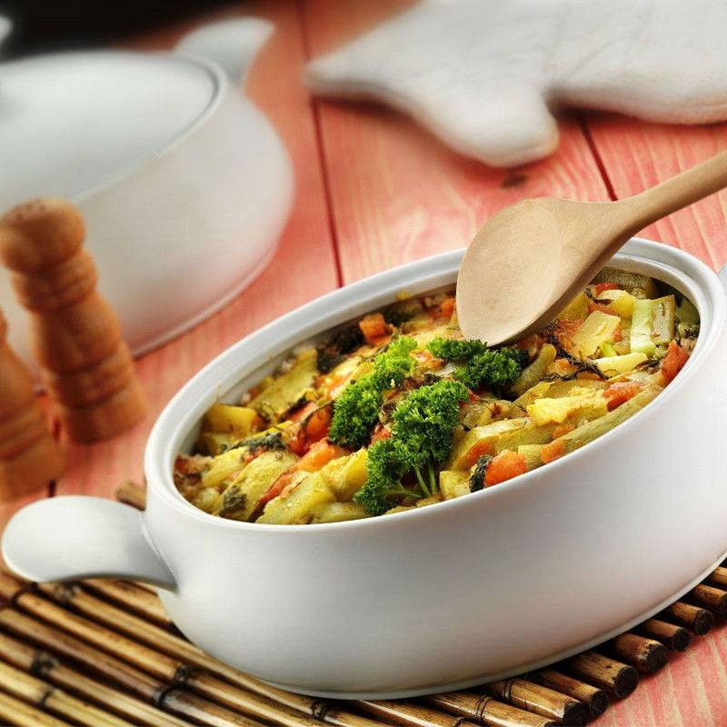 Casa si Gradina - Bucatarie si vesela - Vase pentru gatit - Oale si cratite - Oala, Hermia, portelan rezistent la foc, alb, 3.6 l - Infinity.ro