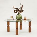 Casa si Gradina - Mobilier - Mese si birouri - Masute de cafea - Masa de cafea, Hanah Home, sticla calita, cadru lemn masiv, nuc, 80x80x40 cm - Infinity.ro