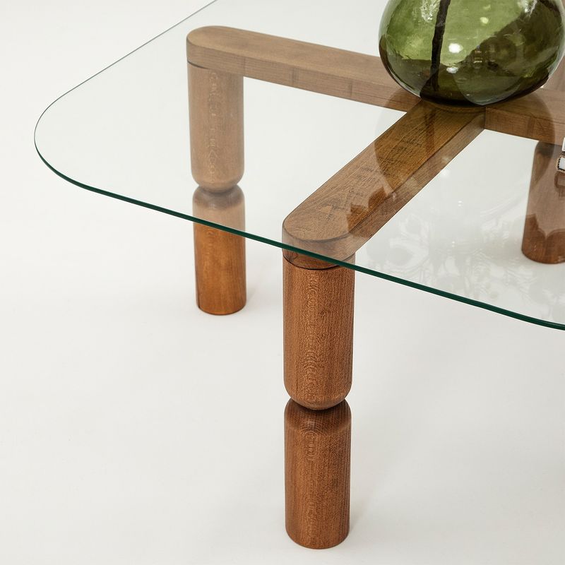 Casa si Gradina - Mobilier - Mese si birouri - Masute de cafea - Masa de cafea, Hanah Home, sticla calita, cadru lemn masiv, nuc, 80x80x40 cm - Infinity.ro