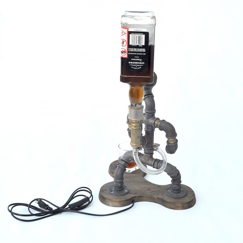 Casa si Gradina - Bucatarie si vesela - Accesorii bar - Carafe si decantoare - Dozator de bauturi, Hanah Home, metal, nuc si negru, 37x40x27 cm - Infinity.ro