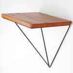Casa si Gradina - Mobilier - Biblioteci si rafturi - Etajere - Etajera de perete, Hanah Home, lemn de pin, nuc si negru, 33x33x28 cm - Infinity.ro