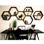 Casa si Gradina - Mobilier - Biblioteci si rafturi - Etajere - Etajera de perete, Hanah Home, lemn masiv, nuc, 40x37x10 cm, set 6 bucati - Infinity.ro