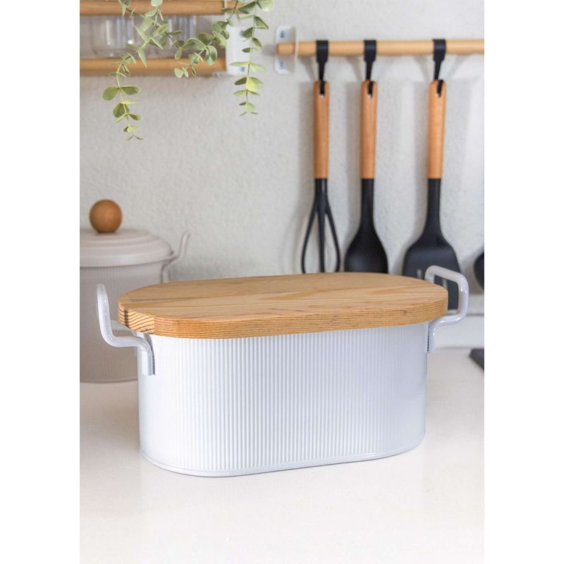 Casa si Gradina - Bucatarie si vesela - Organizare si depozitare bucatarie - Cutii alimentare - Cutie de paine, Hermia, metal galvanizat, alb, 39x22x16 cm - Infinity.ro