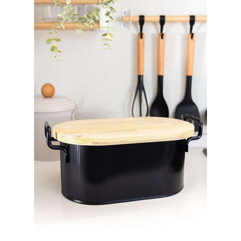 Casa si Gradina - Bucatarie si vesela - Organizare si depozitare bucatarie - Cutii alimentare - Cutie de paine, Hermia, otel galvanizat, negru, 39x22x16 cm - Infinity.ro