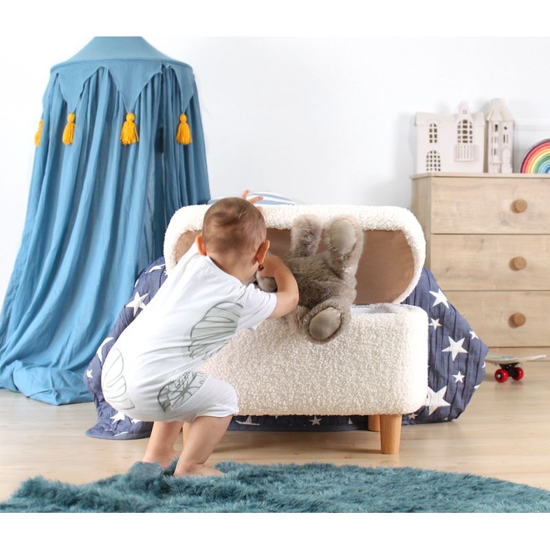 Casa si Gradina - Mobilier - Scaune si fotolii - Tabureti - Taburet, Hanah Home, blana artificiala, alb, 61x40x37 cm - Infinity.ro
