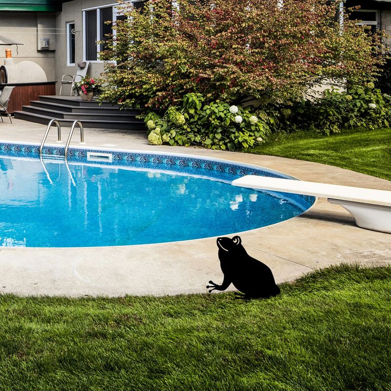 Casa si Gradina - Gradina si terasa - Decoratiuni exterior - Ornamente gradina - Obiect decorativ, Aberto Design, metal, negru, 34x22 cm - Infinity.ro