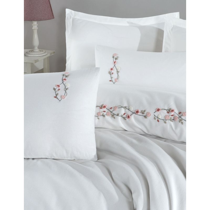 Casa si Gradina - Textile si covoare - Lenjerii de pat - Seturi de lenjerie - Set lenjerie pat dublu, L'essentiel Maison, alb, 200x220 cm, 100% bumbac, broderie manuala - Infinity.ro