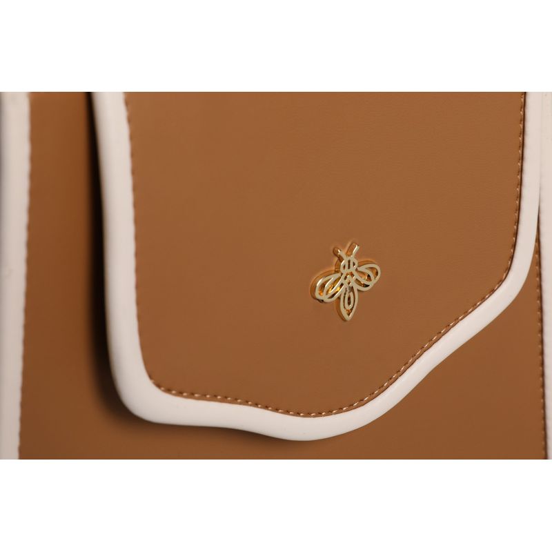 Fashion, accesorii si bijuterii - Femei - Accesorii femei - Genti si rucsacuri femei - Geanta de umar, Lucky Bees, dama, camel crem, 22x11x22 cm, piele ecologica - Infinity.ro
