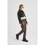 Fashion, accesorii si bijuterii - Femei - Accesorii femei - Genti si rucsacuri femei - Geanta crossbody, Lucky Bees, piele polivinilica, crem, verde inchis, 23x10x16 cm - Infinity.ro