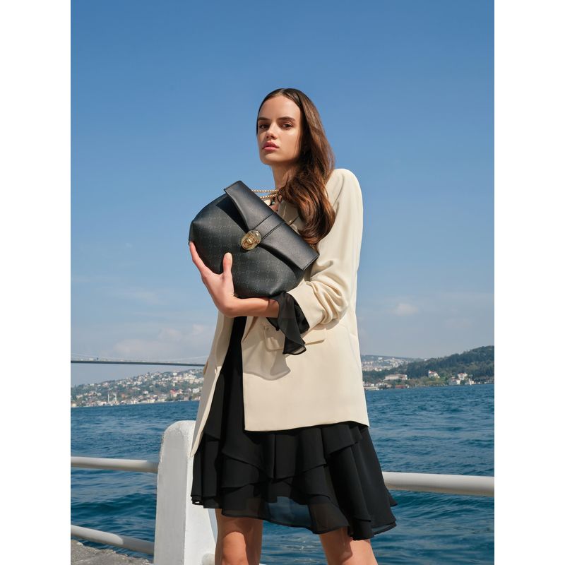 Fashion, accesorii si bijuterii - Femei - Accesorii femei - Genti si rucsacuri femei - Geanta de umar, Lucky Bees, piele polivinilica, negru, 26x10x20 cm - Infinity.ro