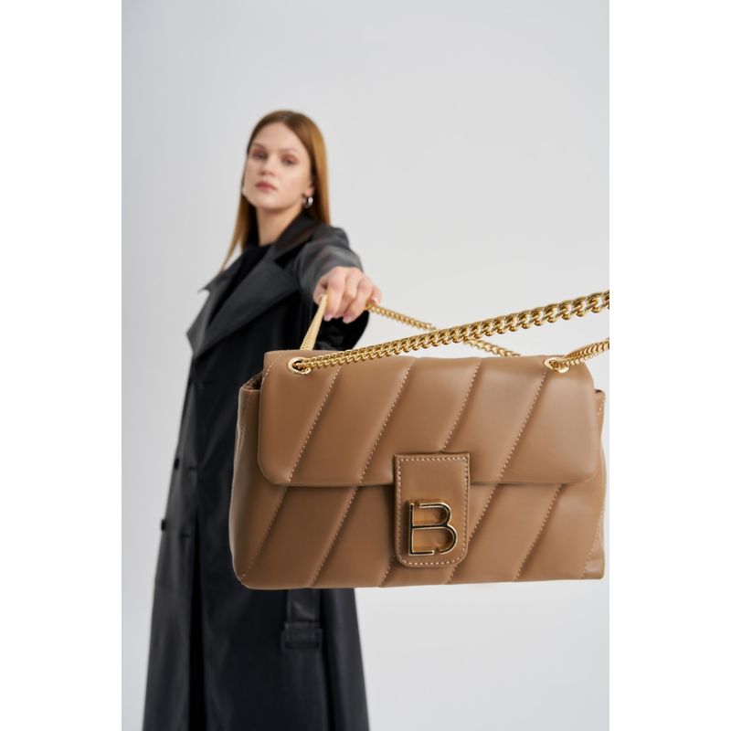 Fashion, accesorii si bijuterii - Femei - Accesorii femei - Genti si rucsacuri femei - Geanta de umar, Lucky Bees, piele sintetica, camel, 31x10x19 cm - Infinity.ro