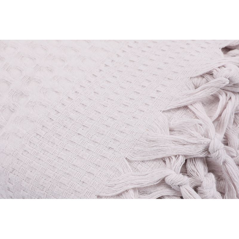Casa si Gradina - Textile si covoare - Pături și cuverturi - Cuverturi - Cuvertura, L'essentiel Maison, gri deschis, 220x240 cm, 100% bumbac, franjuri handmade - Infinity.ro