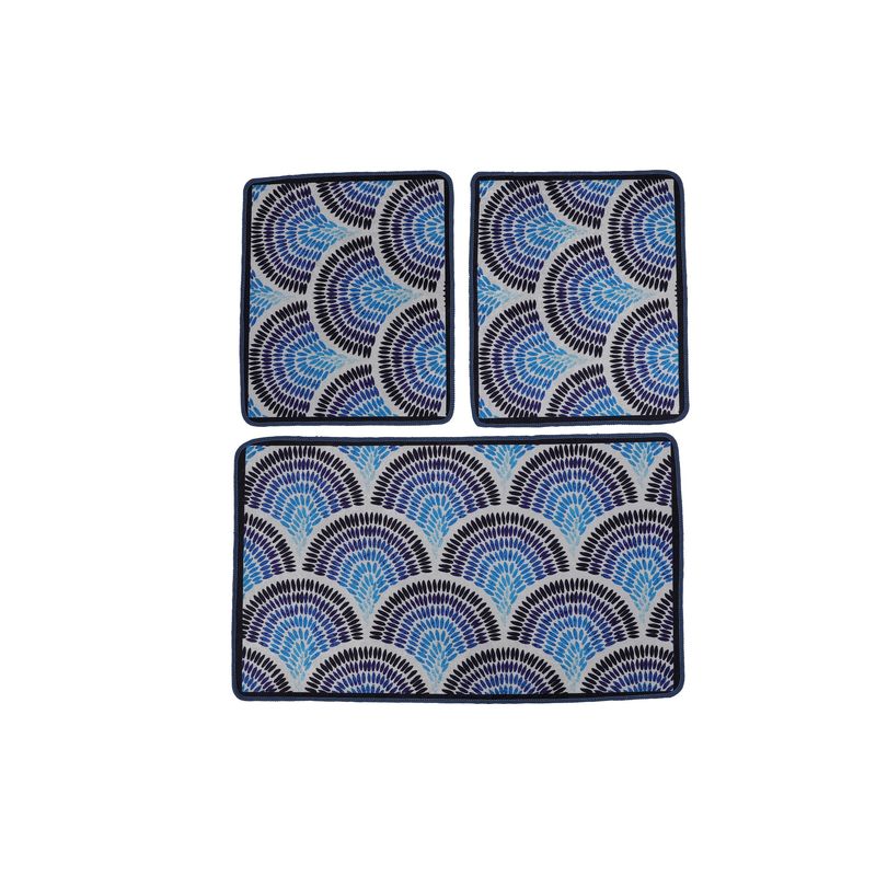 Casa si Gradina - Textile si covoare - Covoare - Covorase baie - Set covorase de baie, L'essentiel Maison, multicolor, 50x60 cm (2 bucati), 60x100 cm (1 bucata), 100% poliester, antiderapant, 359CHL5175 - Infinity.ro