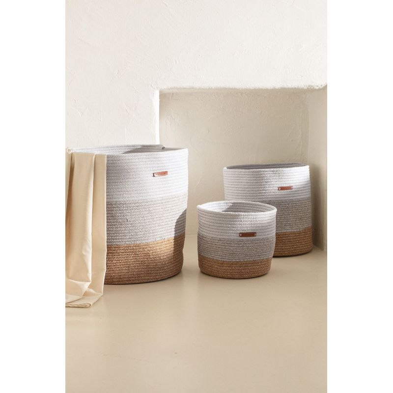 Casa si Gradina - Mobilier - Organizare si depozitare - Cutii depozitare - Cutie decorativa, Aberto Design, bumbac 100%, alb si gri, 25x50 cm, lucrata manual - Infinity.ro