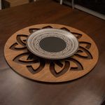 Casa si Gradina - Bucatarie si vesela - Organizare si depozitare bucatarie - Suporturi tacamuri si vase - Set suporturi de masa, Hermia, lemn, nuc, 36x36 cm, 4 piese - Infinity.ro