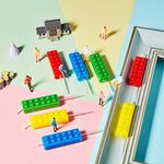 Casa si Gradina - Decoratiuni - Decoratiuni petrecere - Accesorii pentru petrecere - Set 16 lumanari pentru tort in forma de bloc de constructii, multicolore, ideale pentru un desert original - Infinity.ro