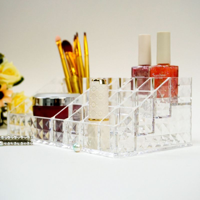 Ingrijire personala si Cosmetice - Machiaj - Portfarduri si genti cosmetice - Suport acrilic cosmetice, model diamant, 16 compartimente, transparent, 21.5 x 12 x 8 cm - Infinity.ro