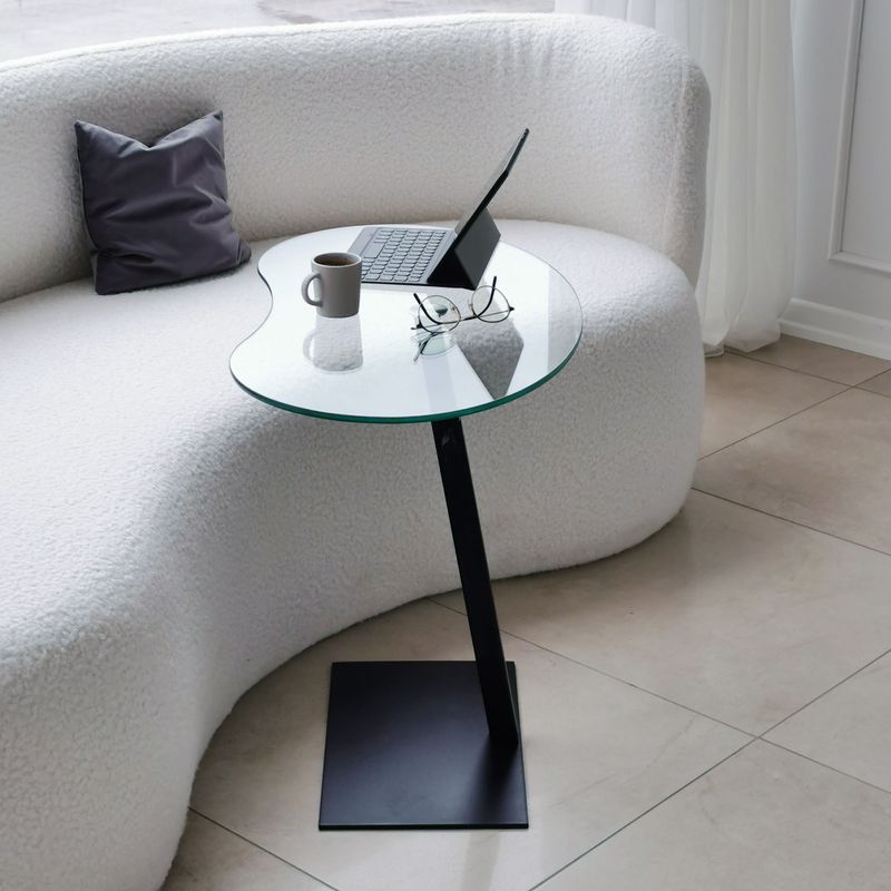 Casa si Gradina - Mobilier - Mese si birouri - Masute de cafea - Masuta de cafea, Hanah Home, sticla securizata si metal, negru, 70x40x75 cm - Infinity.ro
