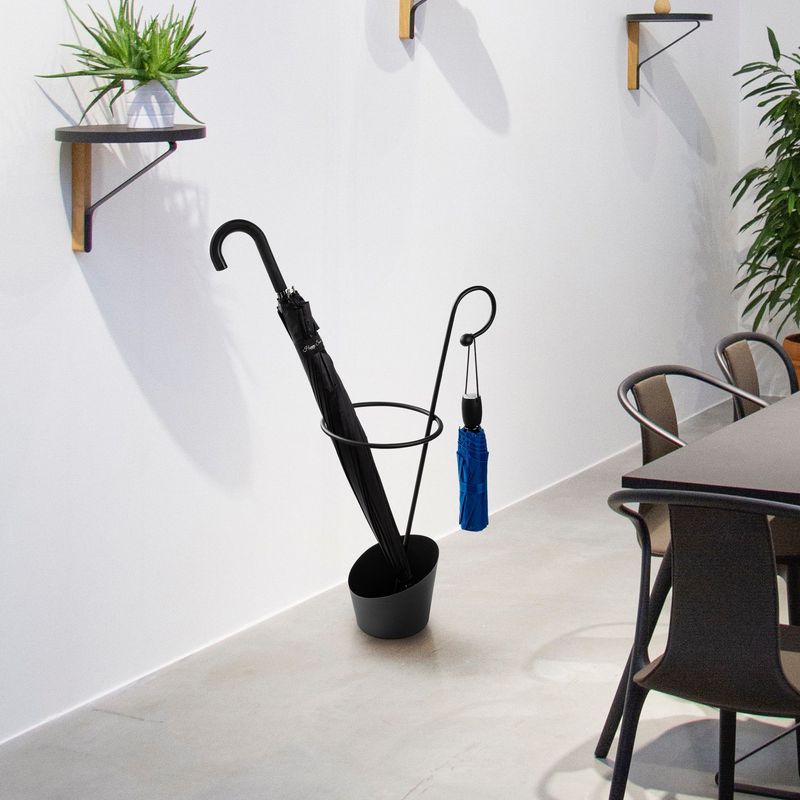Casa si Gradina - Decoratiuni - Obiecte decorative - Suporturi umbrele - Suport umbrele, Aberto Design, metal, negru, 34x23x67 cm - Infinity.ro
