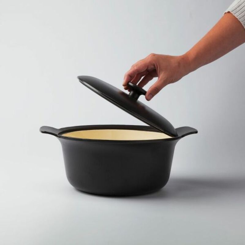 Casa si Gradina - Bucatarie si vesela - Vase pentru gatit - Oale si cratite - Cratita, 24 cm, 4.2L, capac, Fonta, Negru - Infinity.ro