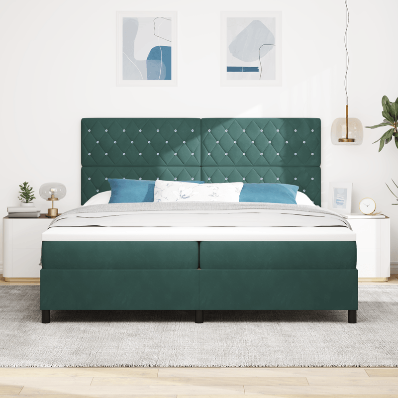 Casa si Gradina - Mobilier - Paturi si accesorii - Paturi - Pat box spring cu saltea, verde inchis, 200x200 cm, catifea - Infinity.ro