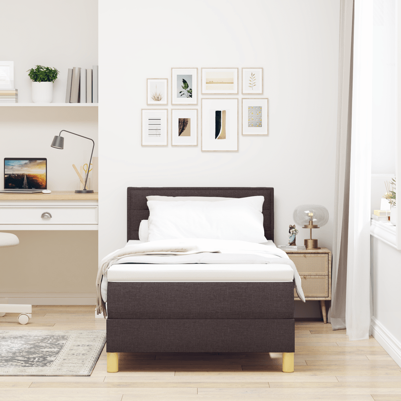 Casa si Gradina - Mobilier - Paturi si accesorii - Paturi - Pat cu Arcuri cu Saltea & LED Maro Inchis 90x190 cm Tesatura - Infinity.ro