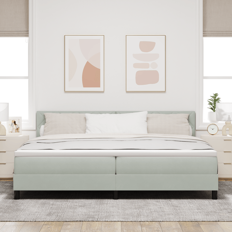 Casa si Gradina - Mobilier - Paturi si accesorii - Paturi - Pat box spring cu saltea & LED, gri deschis, 200x200 cm catifea - Infinity.ro