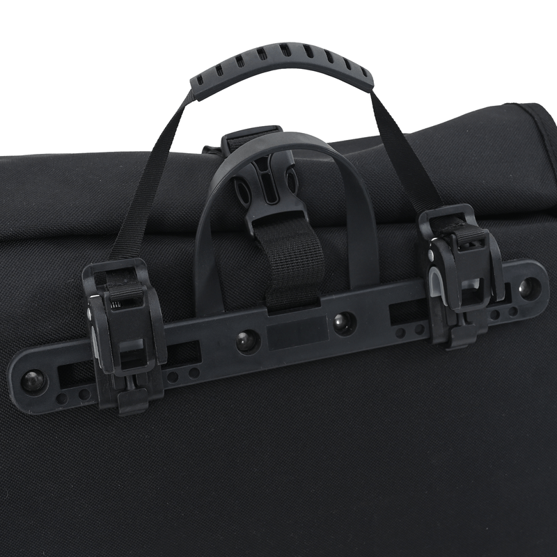 Sport si Outdoor - Ciclism - Accesorii pentru biciclete - Cosuri si portbagaje biciclete - Geanta pentru bicicleta pentru suportul de bagaje 25 L Negru 32.5x17x57 cm - Infinity.ro