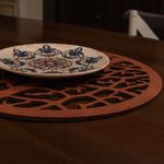 Casa si Gradina - Bucatarie si vesela - Organizare si depozitare bucatarie - Suporturi tacamuri si vase - Set suporturi de masa, Hermia, lemn, roz, 36x36 cm, 6 bucati, lucrat manual - Infinity.ro