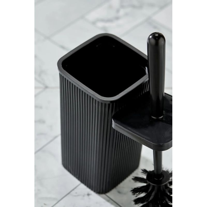 Casa si Gradina - Sanitare - Obiecte sanitare - Accesorii vase de toaleta - Perie de toaleta, L'essentiel Maison, plastic, negru, 17,5x7 cm, 324PTR1130 - Infinity.ro
