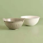 Casa si Gradina - Bucatarie si vesela - Ustensile bucatarie - Site bucatarie, strecuratori si accesorii - Strecuratoare, Aberto Design, plastic, gri, 25.5x25.5x10.8 cm - Infinity.ro