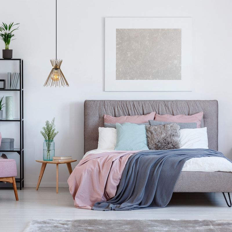 Casa si Gradina - Corpuri si surse de iluminat - Lustre si pendule - Lustra, Opviq, metal, negru, 34x34x131 cm, inaltime reglabila - Infinity.ro
